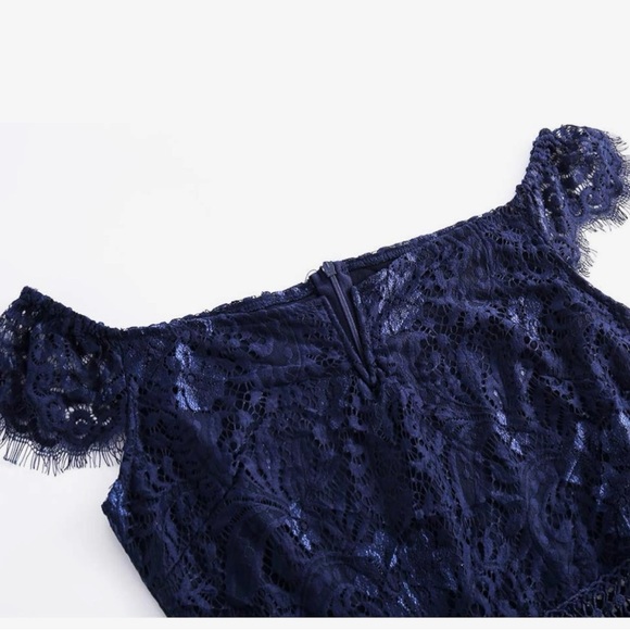 Chic Navy Lace Midi Dress - Picture 4 of 6